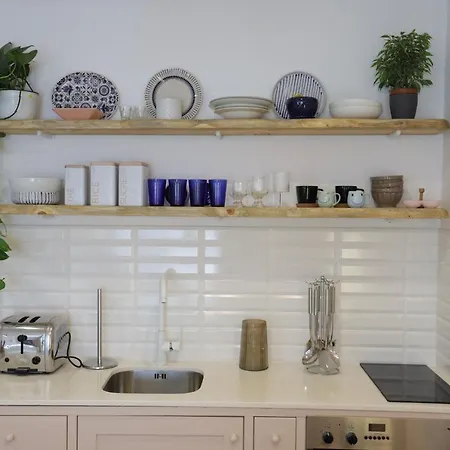 Apollo By Holistay 아파트