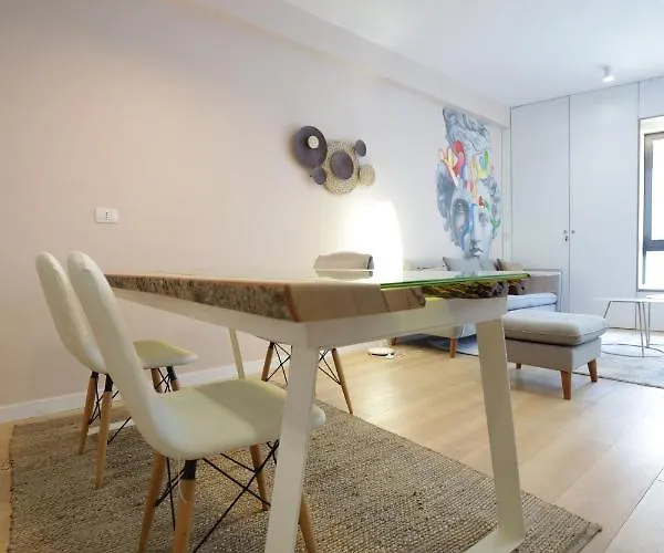 Apollo By Holistay 公寓 *