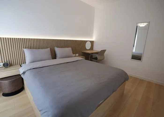 公寓 Apollo By Holistay 地拉那