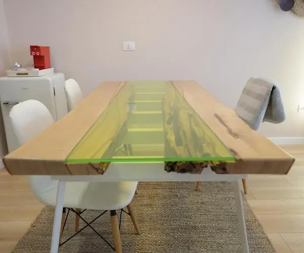 Apollo By Holistay 公寓 *