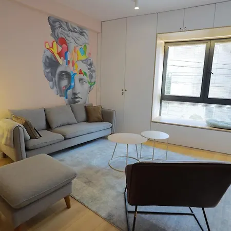 Apollo By Holistay Apartament *